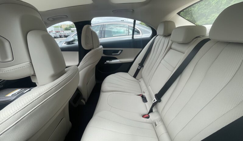 
 Mercedes-Benz E-Class full									