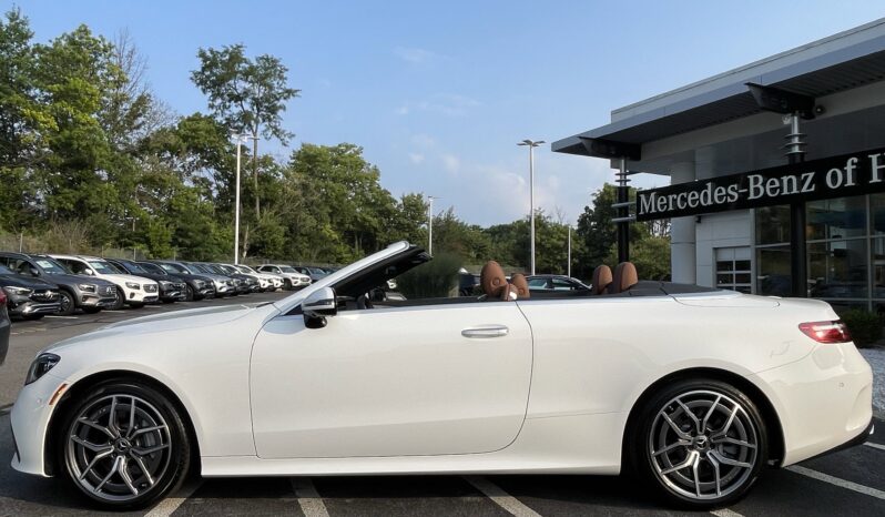 
 Mercedes-Benz E-Class full									