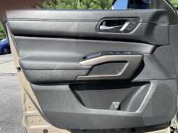 
 Nissan Pathfinder full									