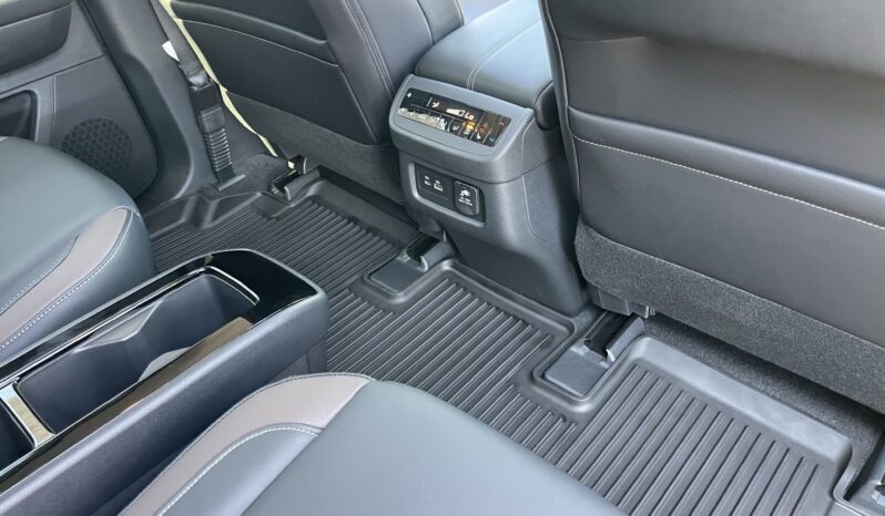 
 Nissan Pathfinder full									