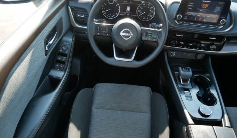 
 Nissan Rogue full									