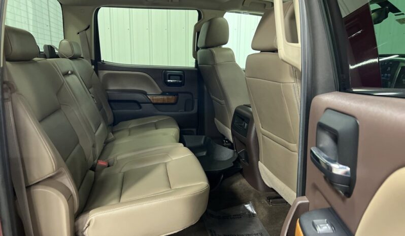 
 GMC Sierra 2500 HD full									