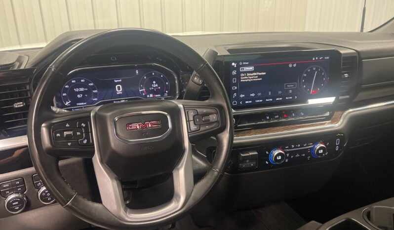
 GMC Sierra 2500 HD full									