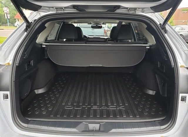 
 Subaru Outback full									