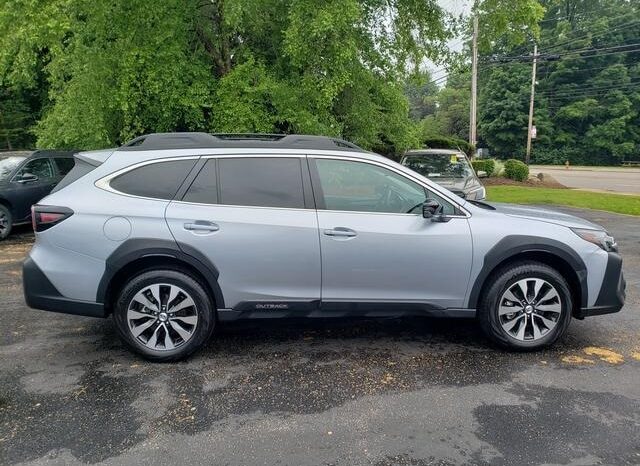 
 Subaru Outback full									