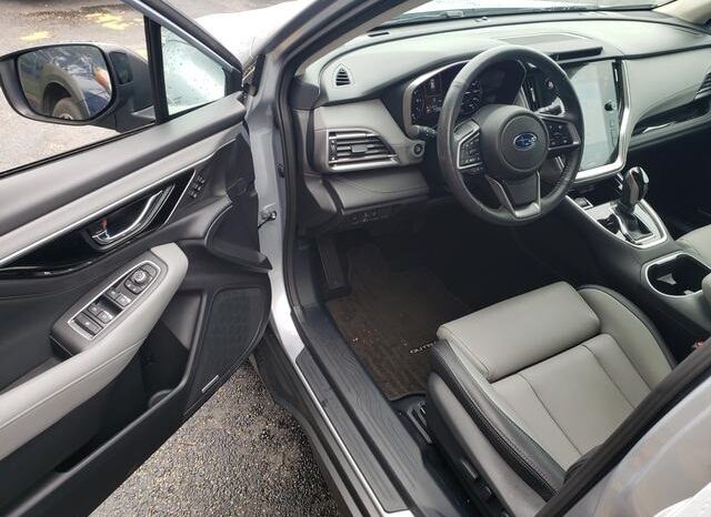 
 Subaru Outback full									