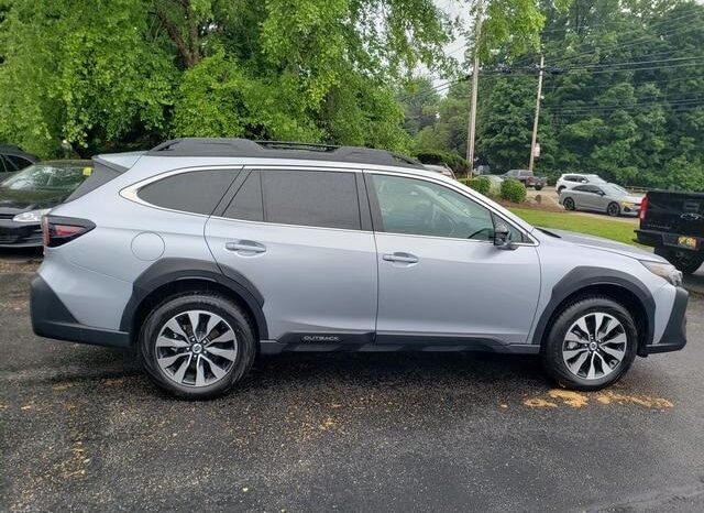 
 Subaru Outback full									
