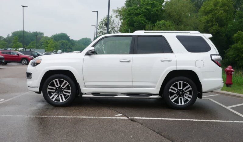 
 Toyota 4Runner full									