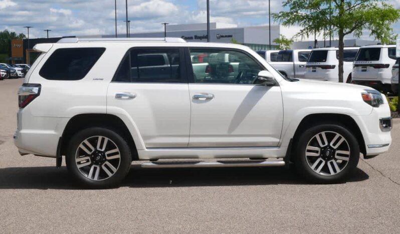 
 Toyota 4Runner full									