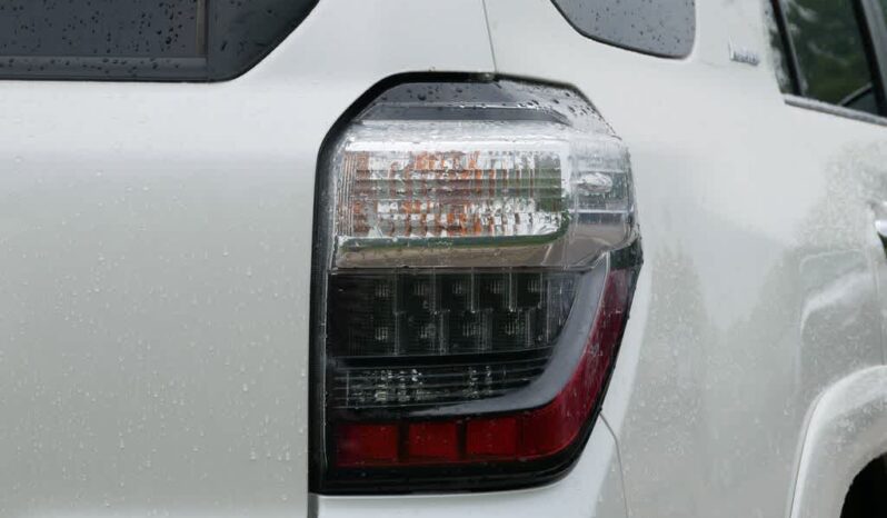 
 Toyota 4Runner full									