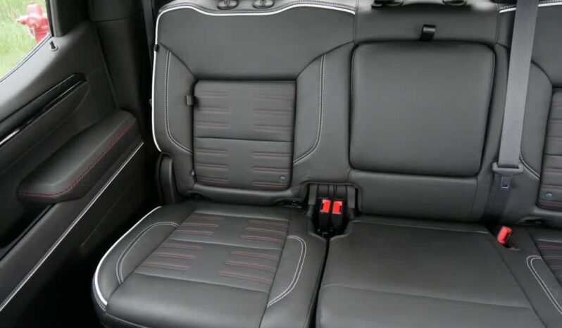
 GMC Sierra 1500 full									