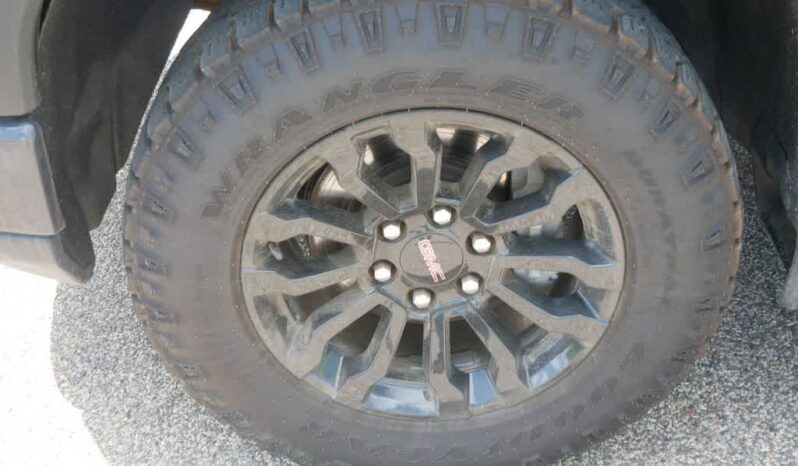 
 GMC Sierra 1500 full									