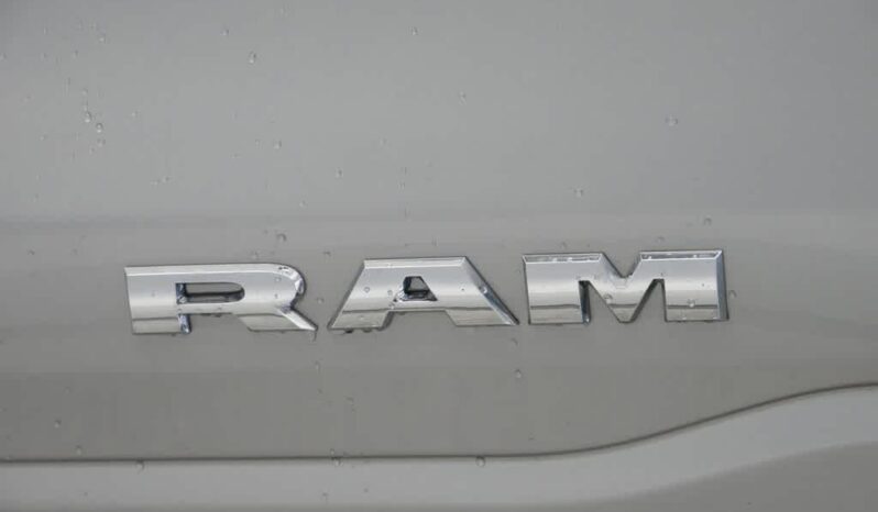 
 RAM 1500 full									