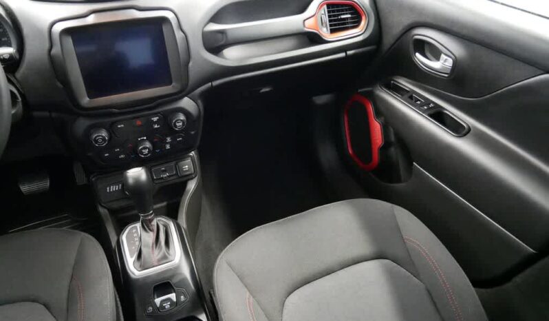 
 Jeep Renegade full									