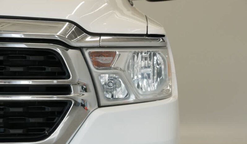 
 RAM 1500 full									