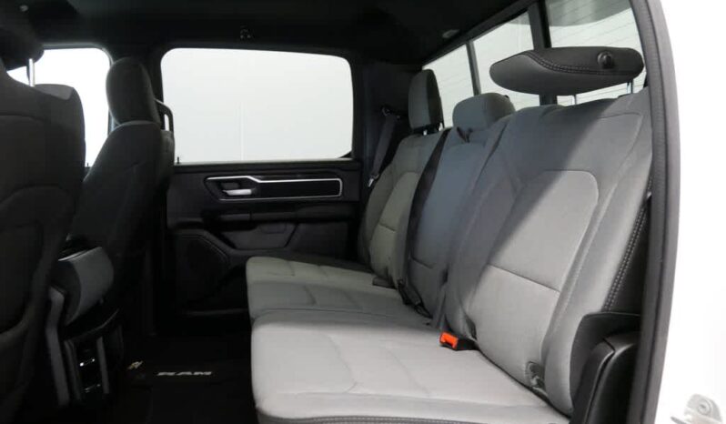 
 RAM 1500 full									