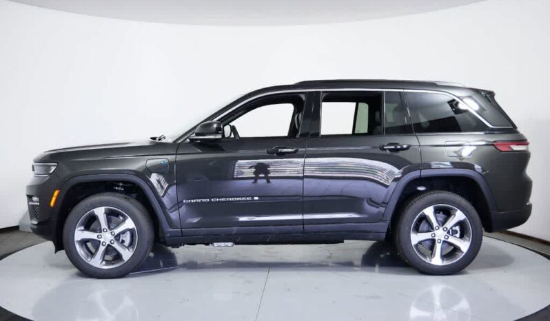 
 Jeep Grand Cherokee 4xe full									
