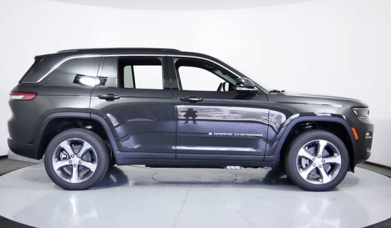 
 Jeep Grand Cherokee 4xe full									