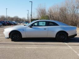 
 Dodge Charger Daytona full									