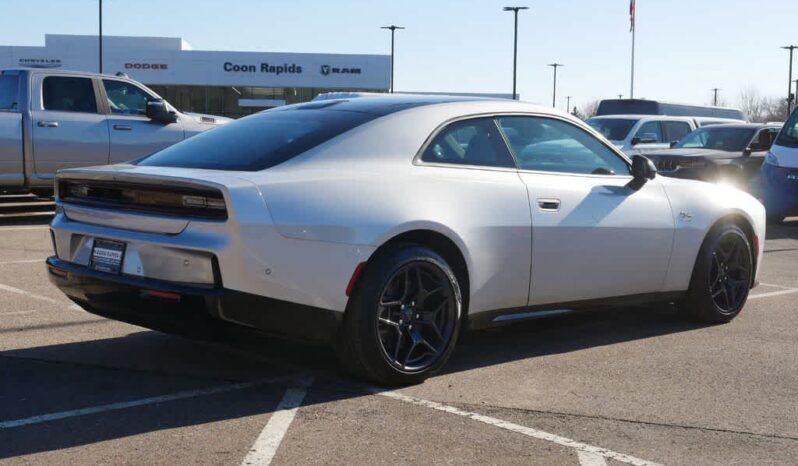 
 Dodge Charger Daytona full									