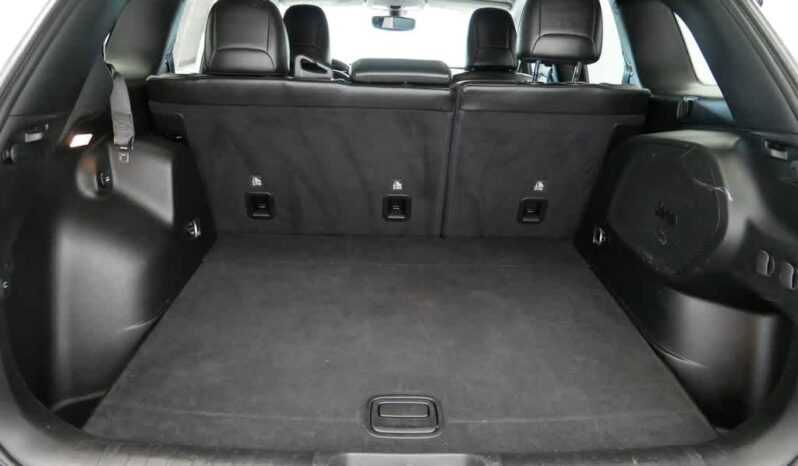 
 Jeep Cherokee full									