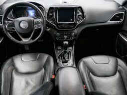 
 Jeep Cherokee full									