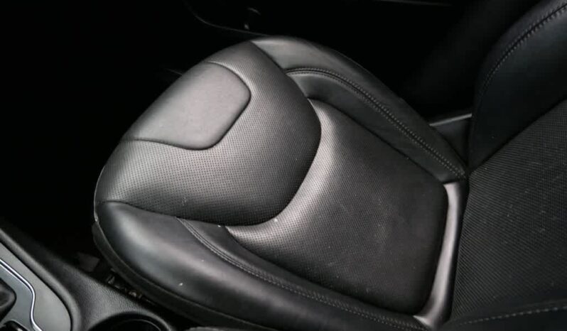 
 Jeep Cherokee full									