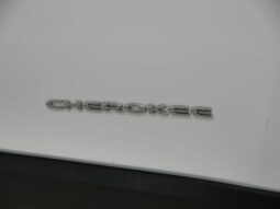 
 Jeep Cherokee full									
