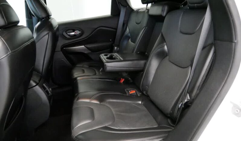 
 Jeep Cherokee full									