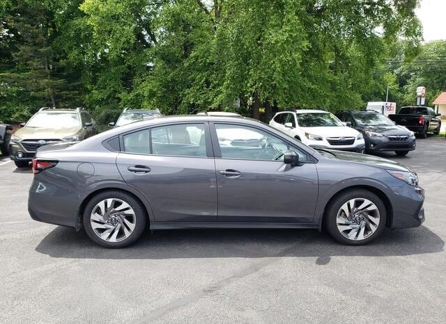 
 Subaru Legacy full									