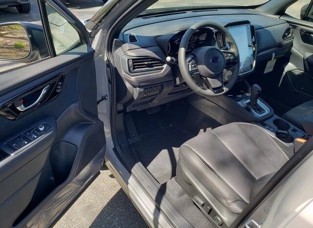 
 Subaru Forester Hybrid full									