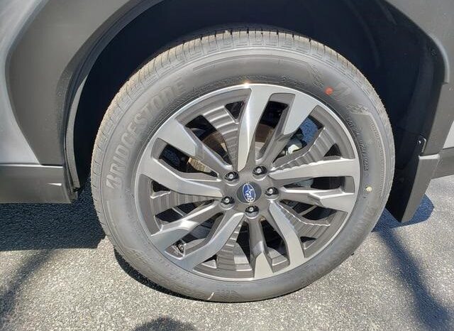 
 Subaru Forester Hybrid full									