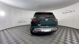 Nissan Pathfinder full