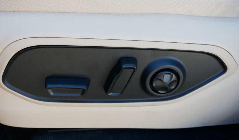 
 Jeep Grand Cherokee L full									