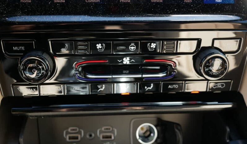 
 Jeep Grand Cherokee L full									
