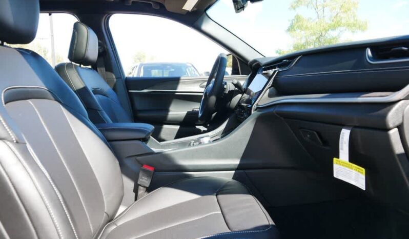 
 Jeep Grand Cherokee L full									