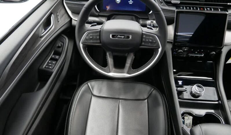 
 Jeep Grand Cherokee L full									