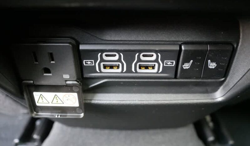 
 Jeep Grand Cherokee 4xe full									