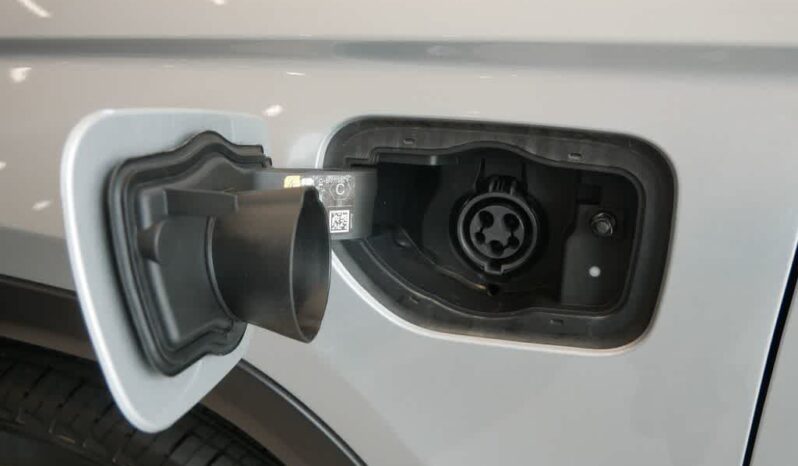 
 Jeep Grand Cherokee 4xe full									