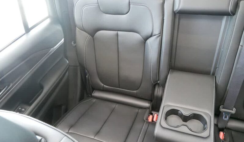 
 Jeep Grand Cherokee 4xe full									