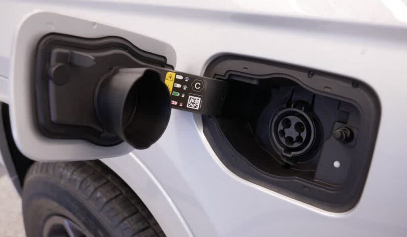
 Jeep Grand Cherokee 4xe full									