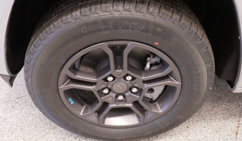 
 Jeep Grand Cherokee 4xe full									