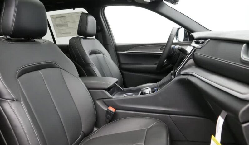 
 Jeep Grand Cherokee 4xe full									