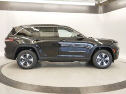 
 Jeep Grand Cherokee 4xe full									