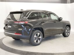 
 Jeep Grand Cherokee 4xe full									