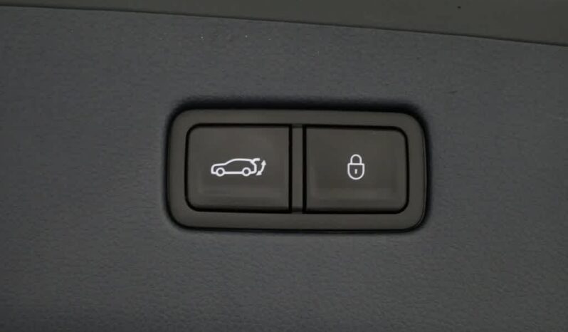 
 Genesis GV70 full									