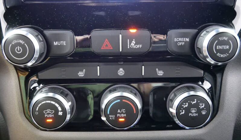 
 RAM 1500 full									
