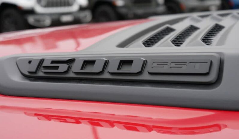 
 RAM 1500 full									