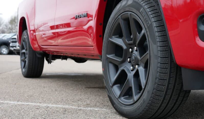 
 RAM 1500 full									