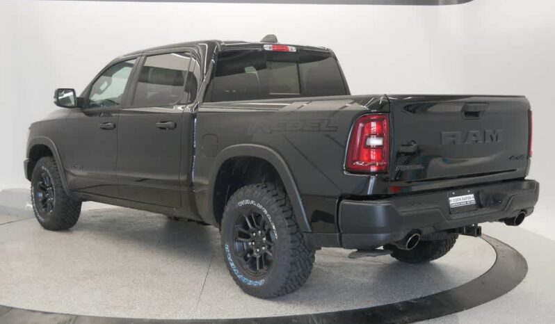 
 RAM 1500 full									